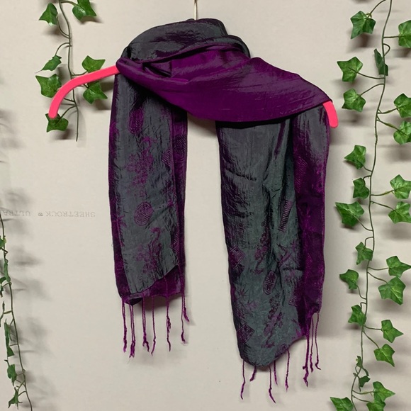 Black & Pink Silk Scarf - Picture 1 of 3